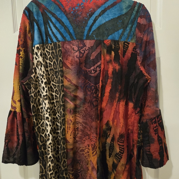 Multicolor Animal Print Tunic with Embroidered Neckline - Picture 11 of 14